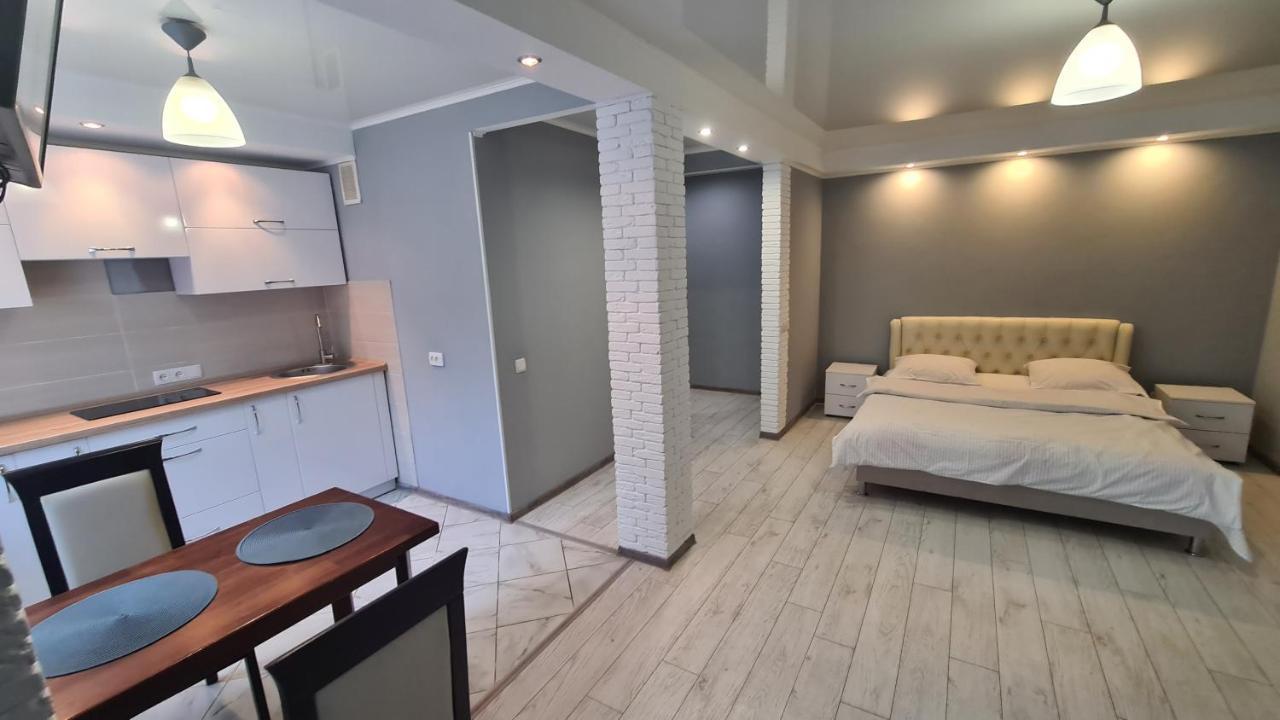 Apartaments On Vulytsia Heroiv Ato 32 Кривой Рог Экстерьер фото