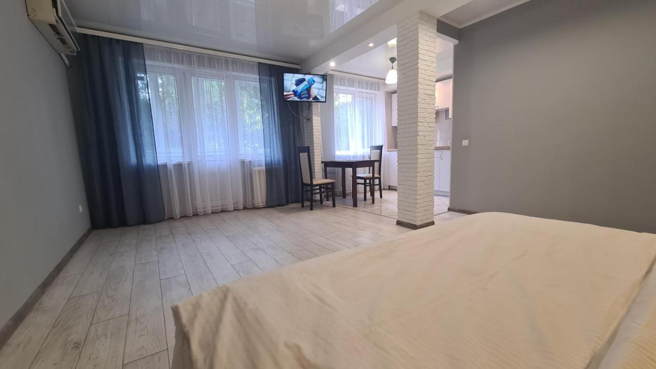 Apartaments On Vulytsia Heroiv Ato 32 Кривой Рог Экстерьер фото